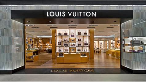 louis vuitton mear me|nearest louis vuitton outlet store.